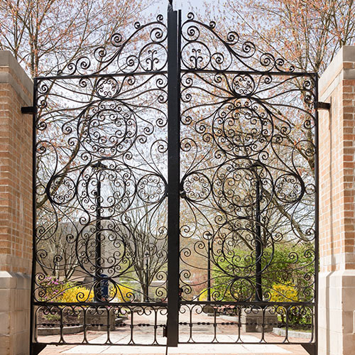MCLA gates