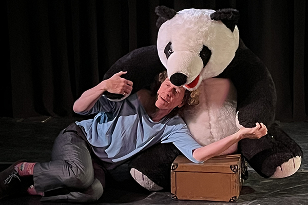 tom-truss-mainpage photo of performance